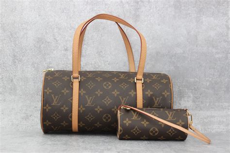 louis vuitton papillon 26 vs 30|lv papillon mini.